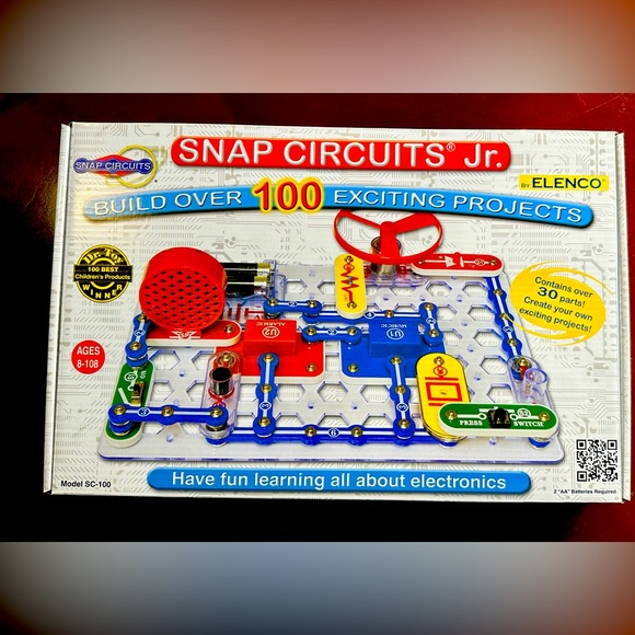 NWT Snap Circuits, Jr by ELENCO electronics project kit - Picture 1 of 2
